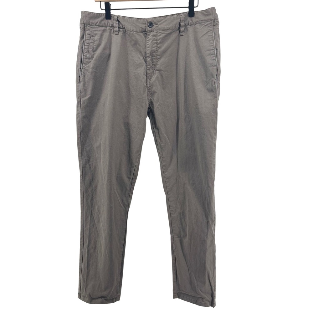 Vuori Meta Pant‎ Men 36 Warm Grey Tech Chino Performance Slim Straight Trousers